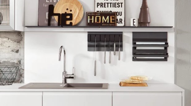 Nobilia Inline kitchen detail 2