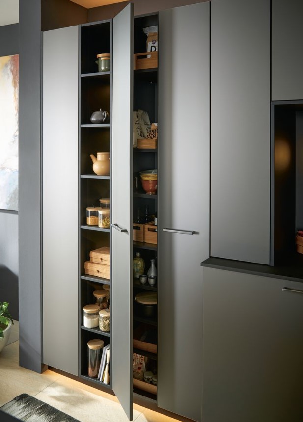 Schüller SmartGlas kitchen detail 2