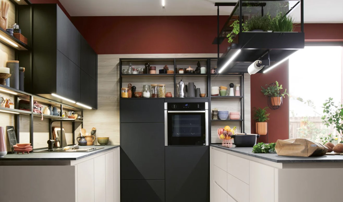 Schüller Uni Gloss kitchen detail 1