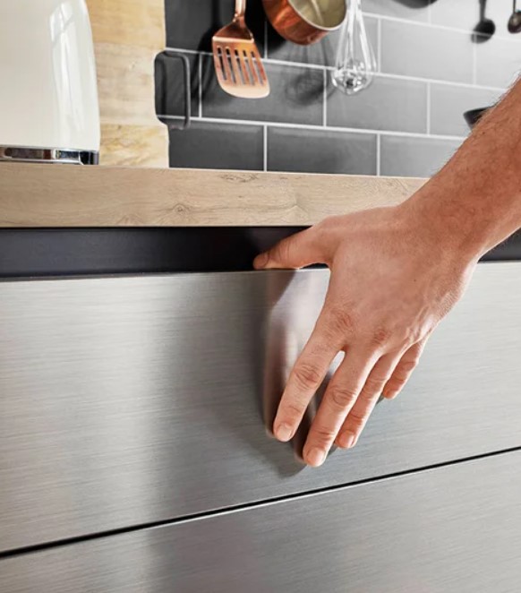 Nobilia Inox kitchen detail 2